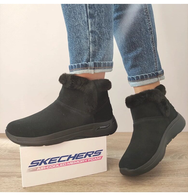 Ежедневни дамски ботуши  144400 - 36 - бежови Skechers