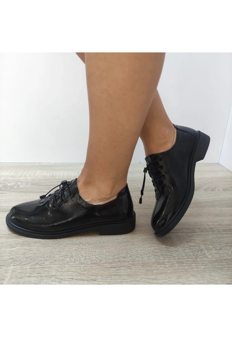 Ежедневни дамски обувки 2226G16 - Лак FORMAZIONE