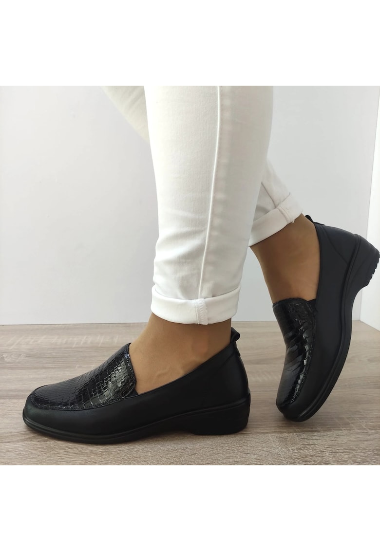 Ежедневни дамски обувки Pass