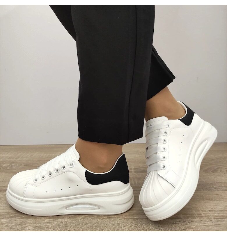 Ежедневни дамски обувки T2653 Бяло с черно - бяло + черно FRANCO GERARDO