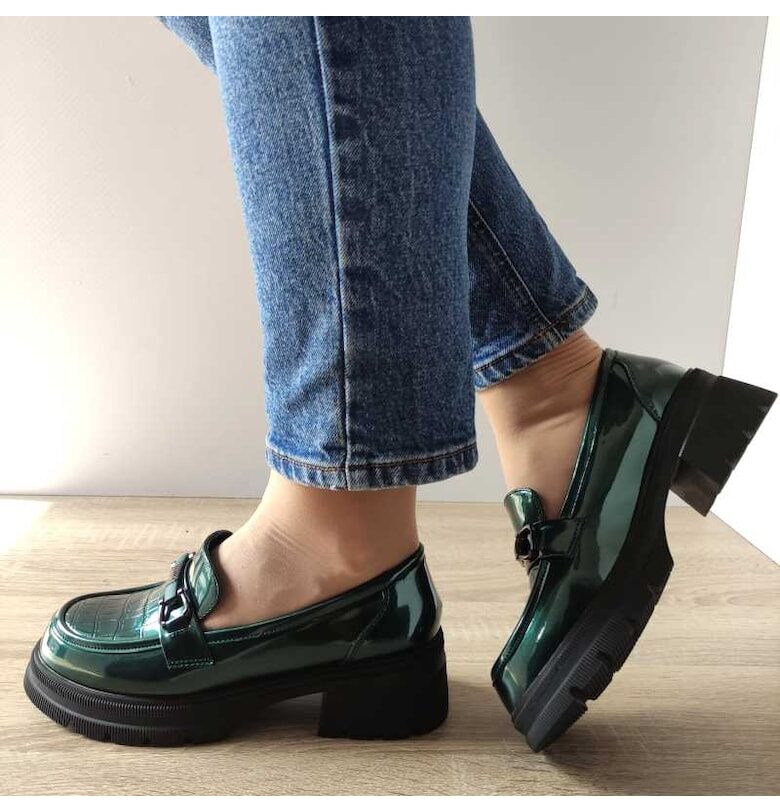 Ежедневни дамски обувки  Tp6830-1 Green Lacquer - Зелено FORMAZIONE