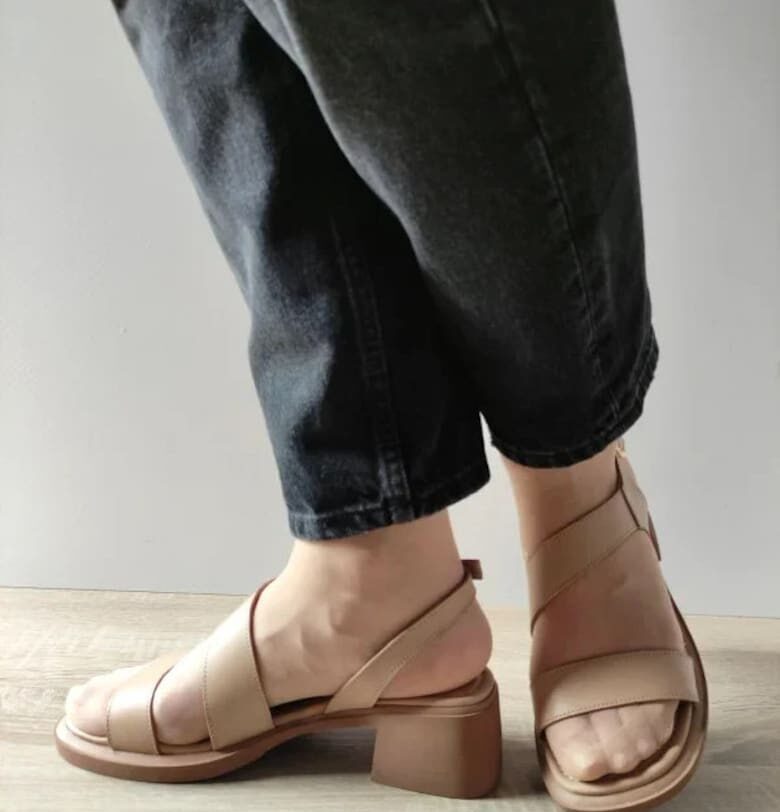 Ежедневни дамски сандали  054 Piko-8 Бежов - Бежов DOGATI