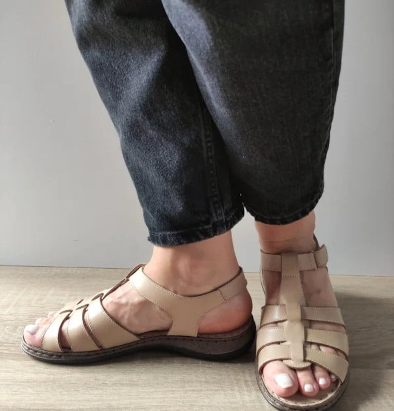 Ежедневни дамски сандали  4773 1 - Бежов пясък - Бежов DYANY