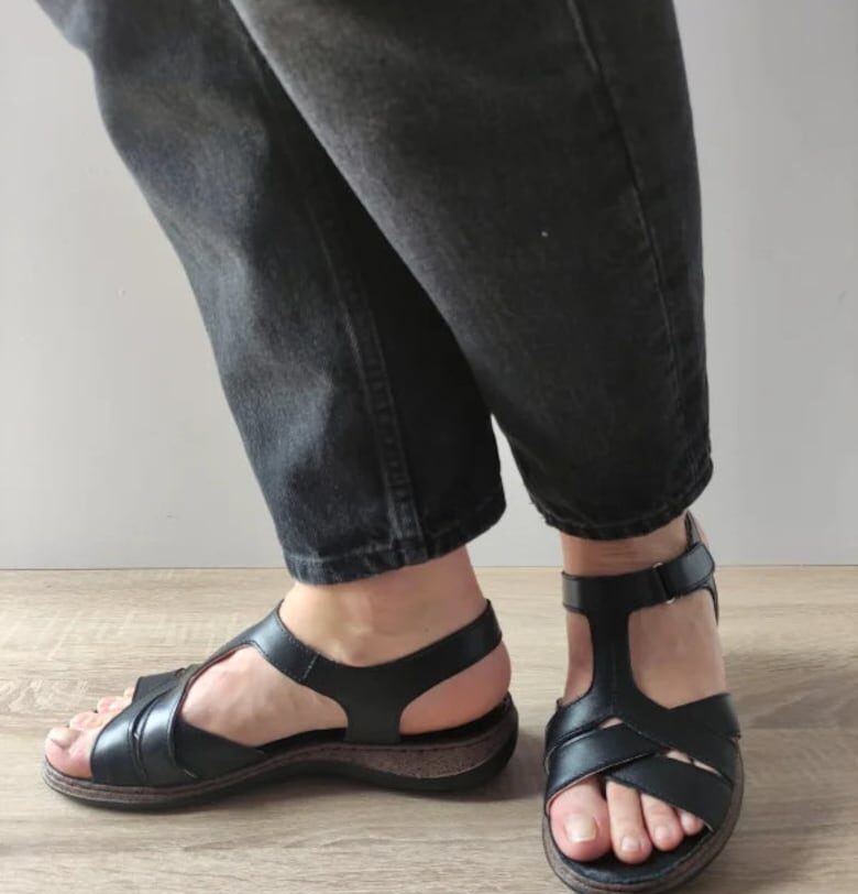 Ежедневни дамски сандали  4773 3 - Черно DYANY