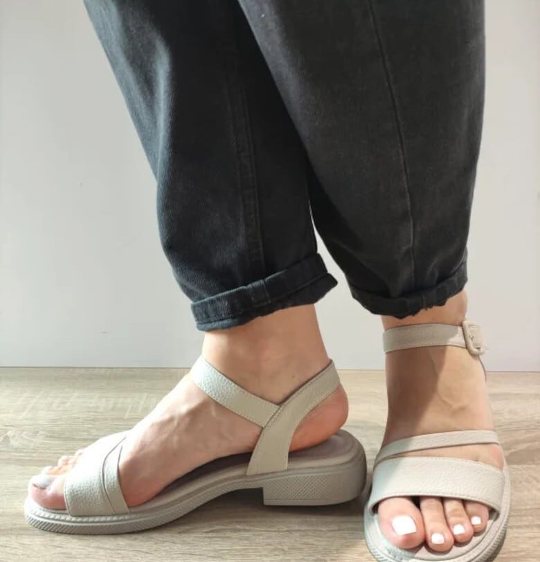 Ежедневни дамски сандали  60024C 50-N Светлосив - Сив Pass