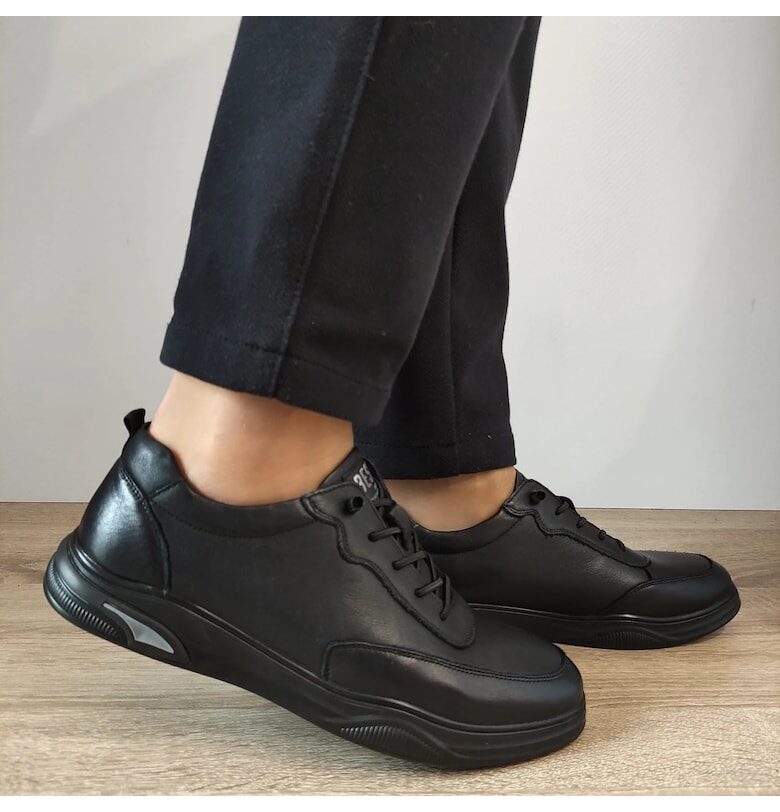 Ежедневни мъжки обувки  10200 Black - 41 - черни Mels