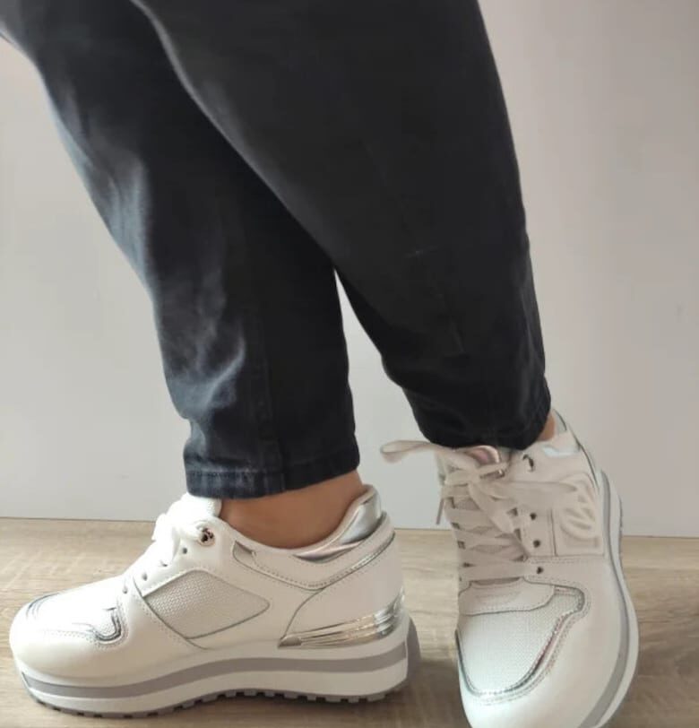 Ежедневни обувки  Wsc250520-2 бели - бял Jomix