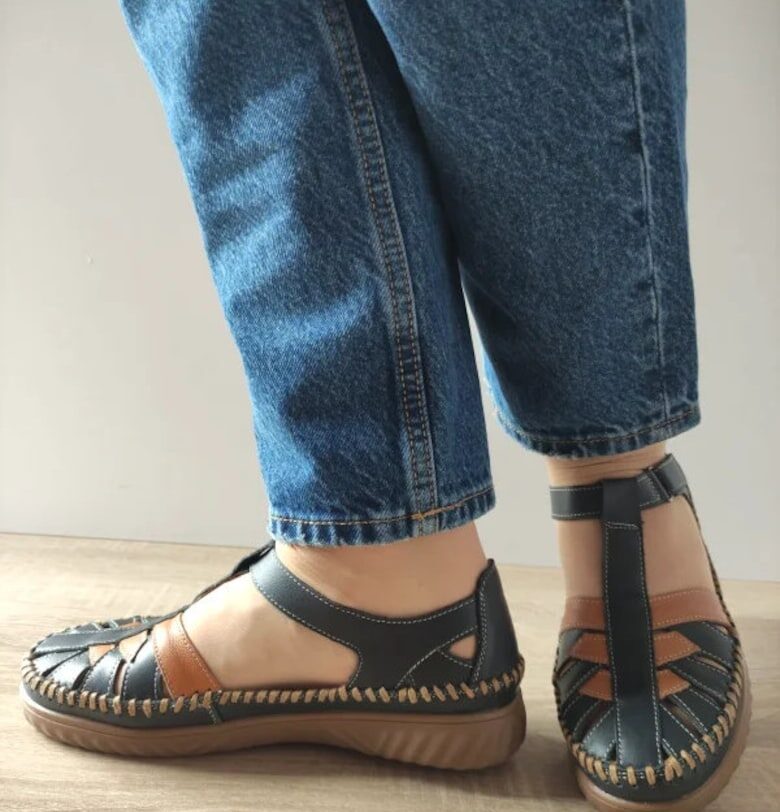 Ежедневни перфорирани дамски обувки  60027C 42-N Тъмносин с кафяв - син Pass