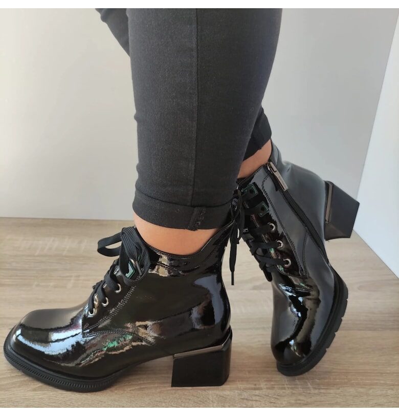 Елегантни дамски боти  K031-860-1A Black Lacquer - Черен лак Jose Simon