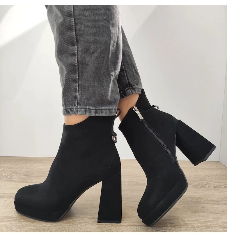 Елегантни дамски боти  M03-05A Black Velvet - Черно кадифе Jose Simon