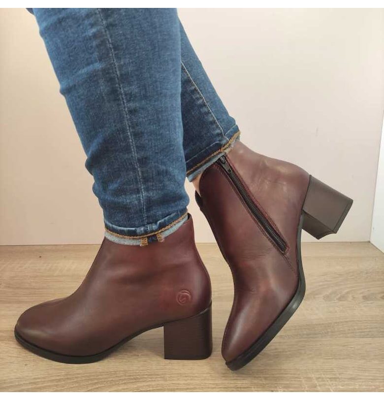 Елегантни дамски боти  естествена кожа Remonte