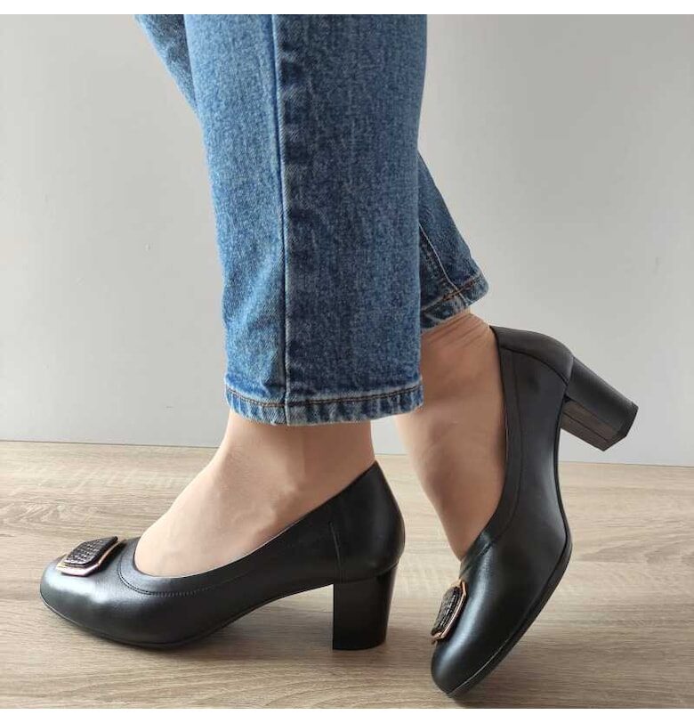 Елегантни дамски обувки  1642 2198 2745 Черни - Черни aga