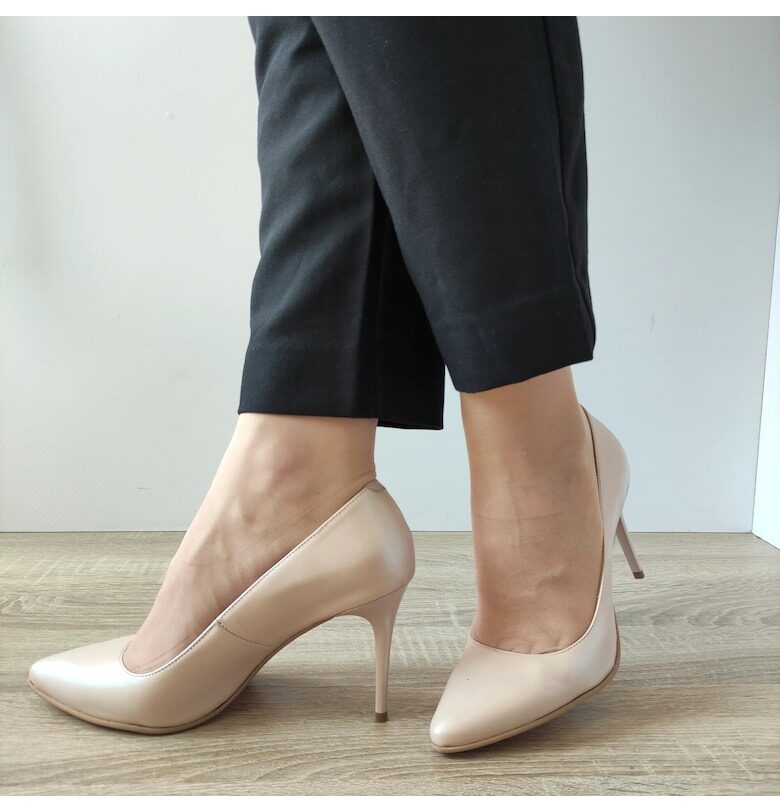 Елегантни дамски обувки  3169-1 Beige Pearl - Бежова перла PERLLA