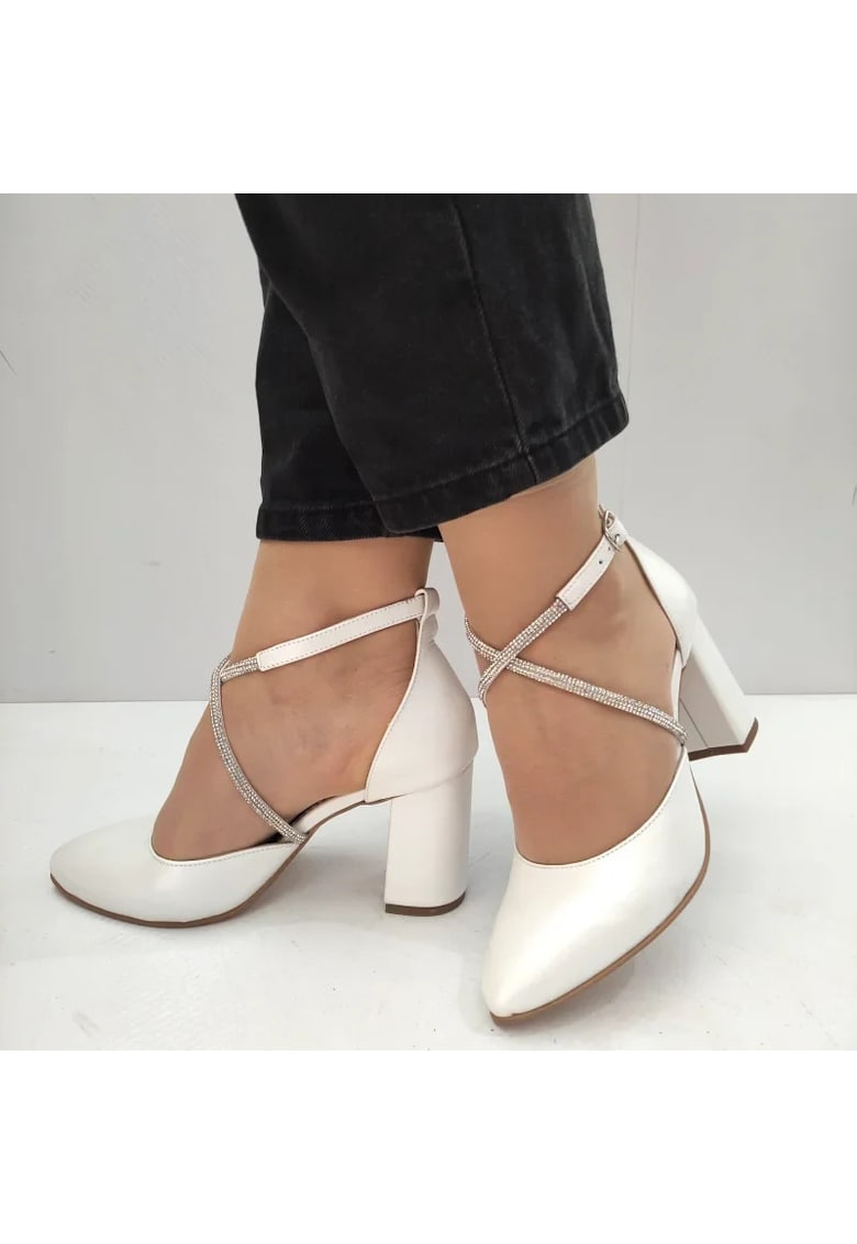 Елегантни дамски обувки 3671-1 Перленобяло - Бяло PERLLA