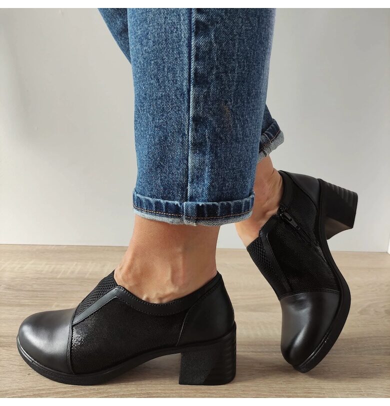 Елегантни дамски обувки Cobra