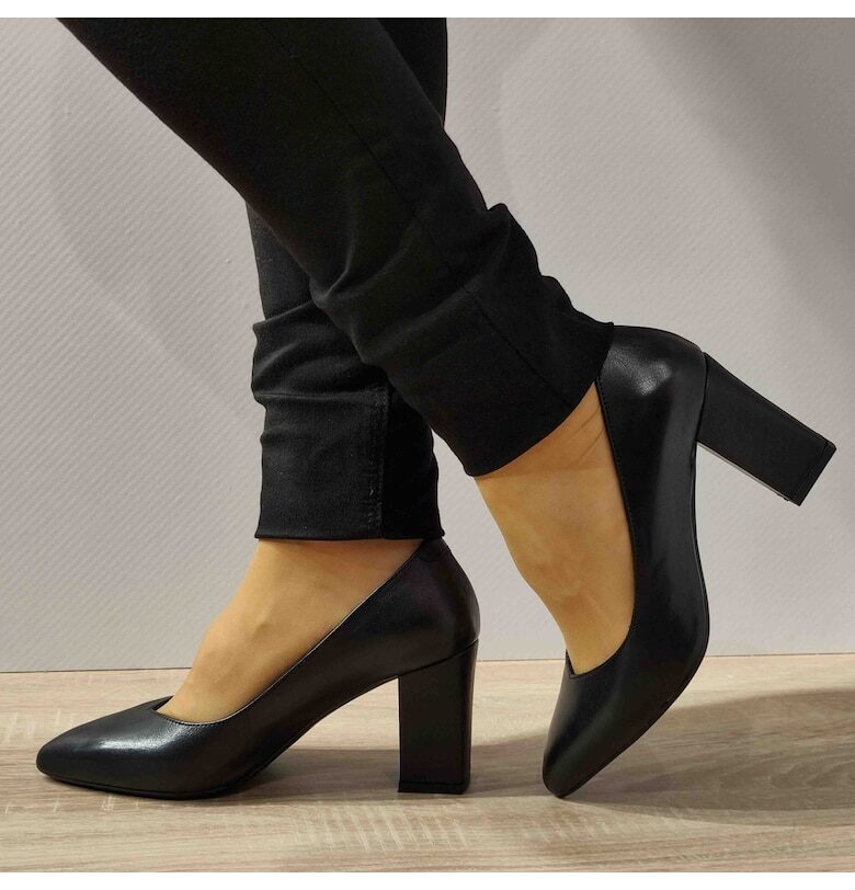 Елегантни дамски обувки  D34-24171 Black - черни ANNA VIOTTI