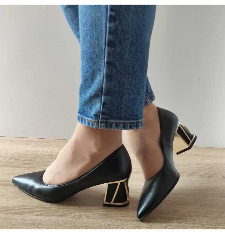 Елегантни дамски обувки  E1506 2198 Black - Черни aga