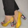 Елегантни дамски сандали  06 жълти с цветен ток - жълти RICO