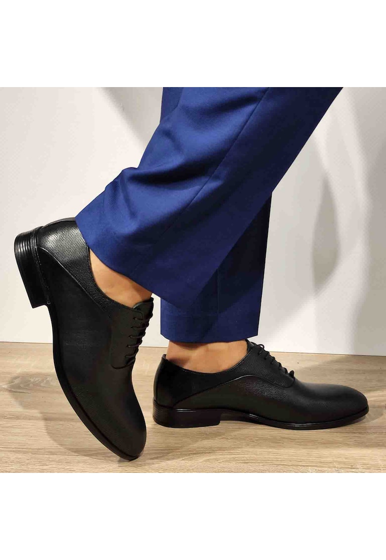 Елегантни мъжки обувки DOGATI