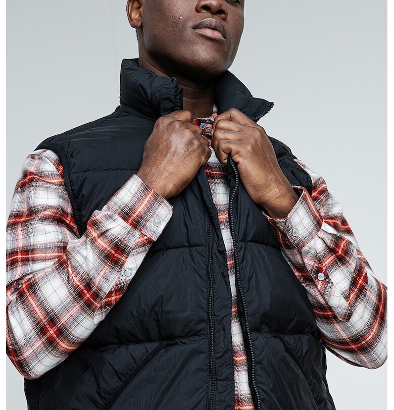 Елек с цип и висока яка - Черен Tommy Jeans