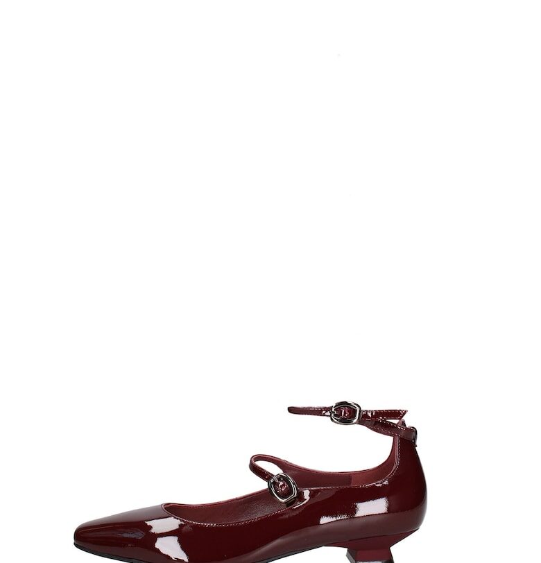 Заострени кожени обувки с котешки ток Marc Ellis