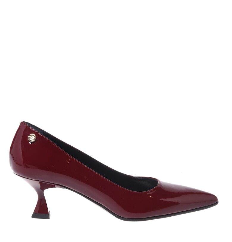 Заострени обувки от лачена кожа Baldinini