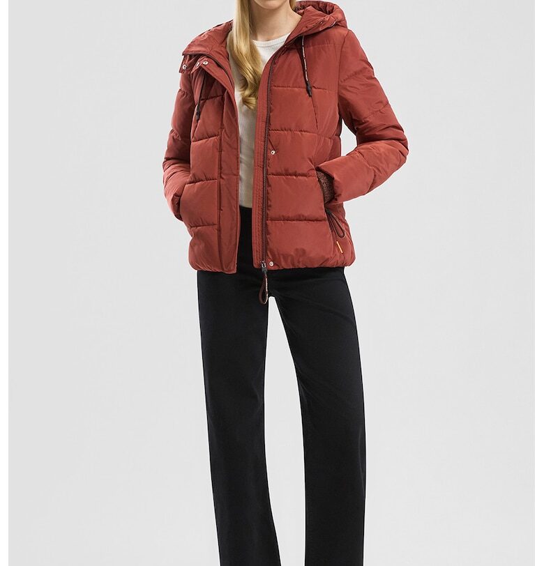 Зимно яке с качулка и джобове - Керемидено червено QS