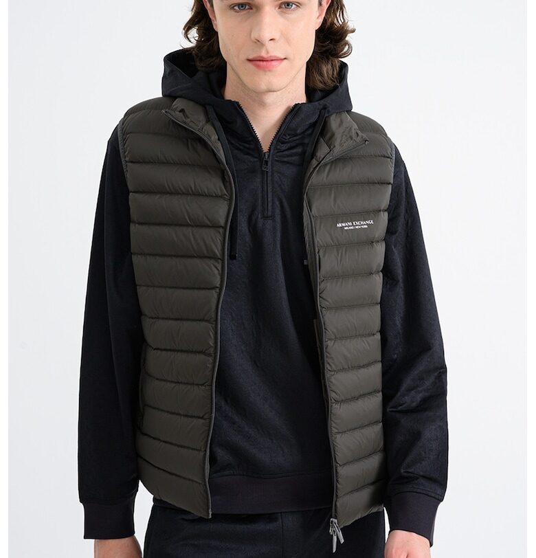 Капитониран елек с джобове с цип - Тъмнокафяв ARMANI EXCHANGE