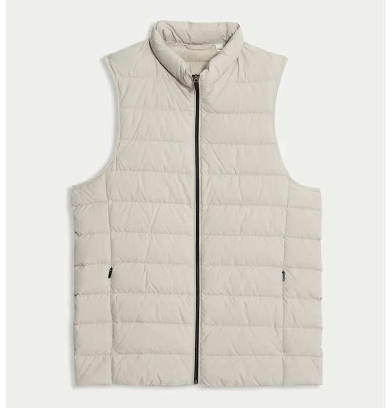 Капитониран елек с джобове с цип - Бял Marks  Spencer