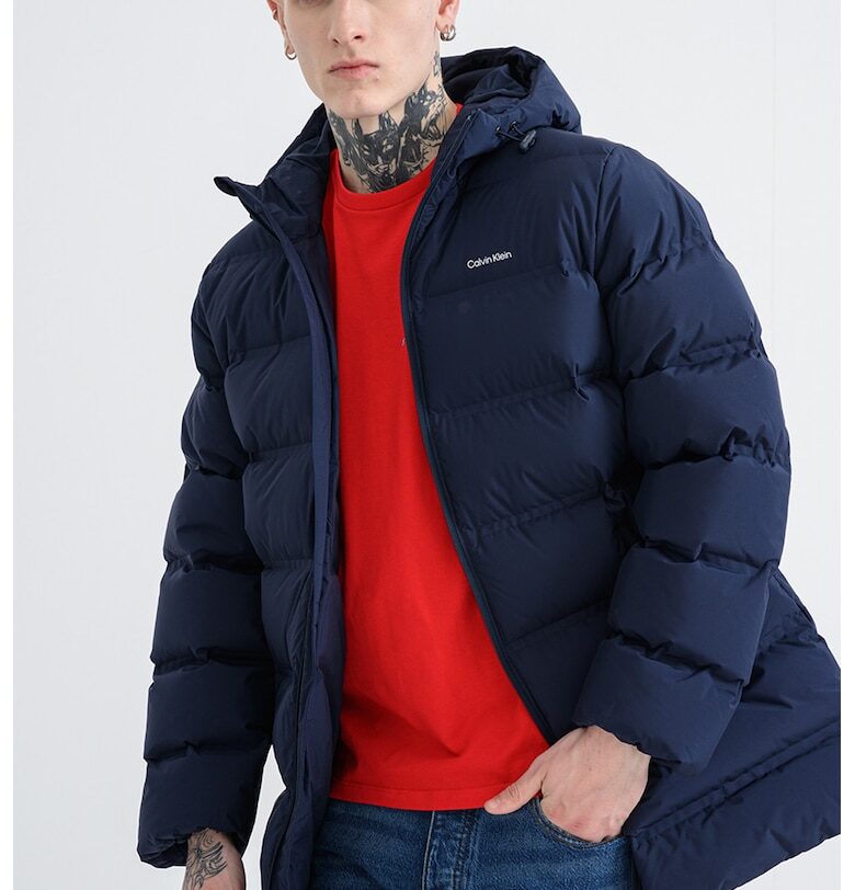 Капитонирано зимно яке с качулка - Тъмносин CALVIN KLEIN