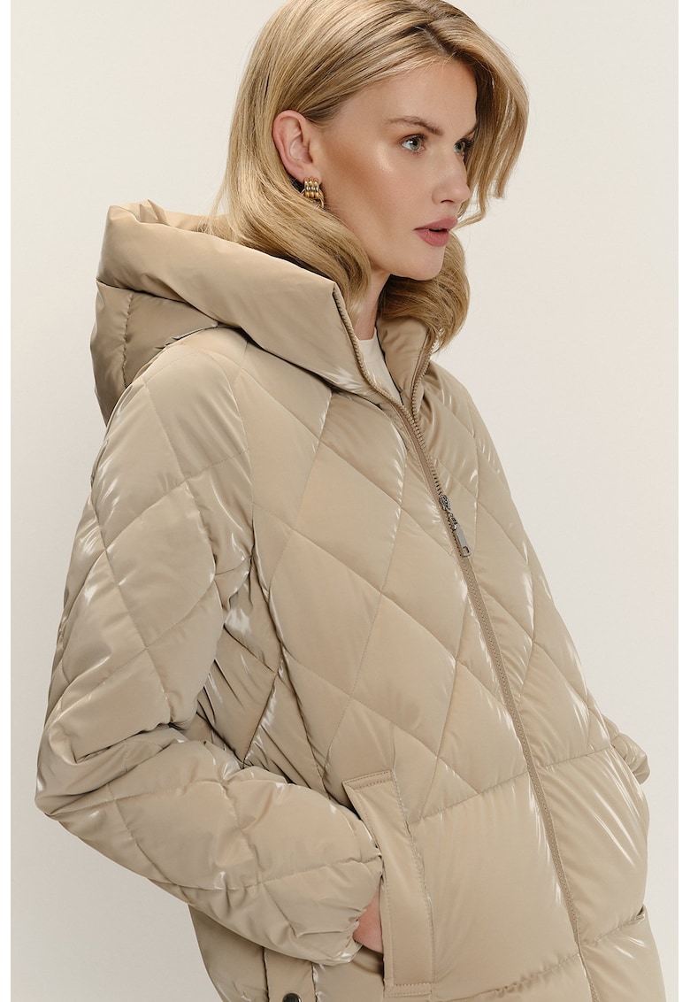 Капитонирано зимно яке с качулка и вата - Бежов GreenPoint