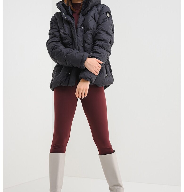 Капитонирано късо яке Berola с капси Geo Norway