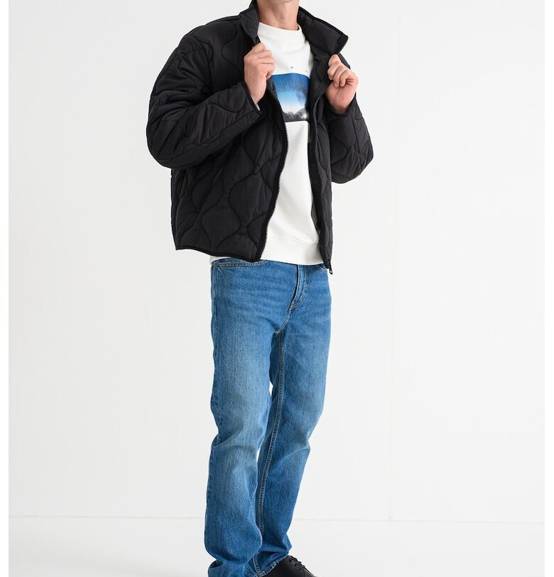 Капитонирано яке Boco - Черен HUGO