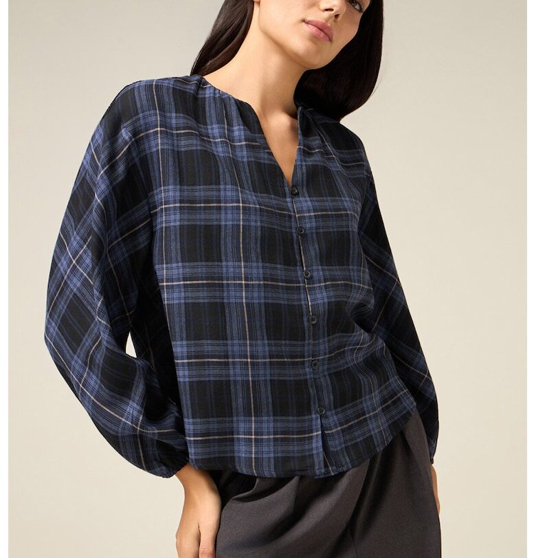 Карирана риза с овално деколте Oltre