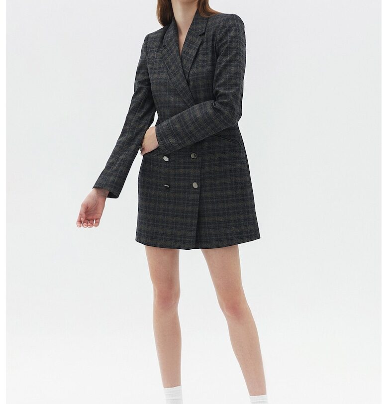 Карирана рокля тип сако OXXO