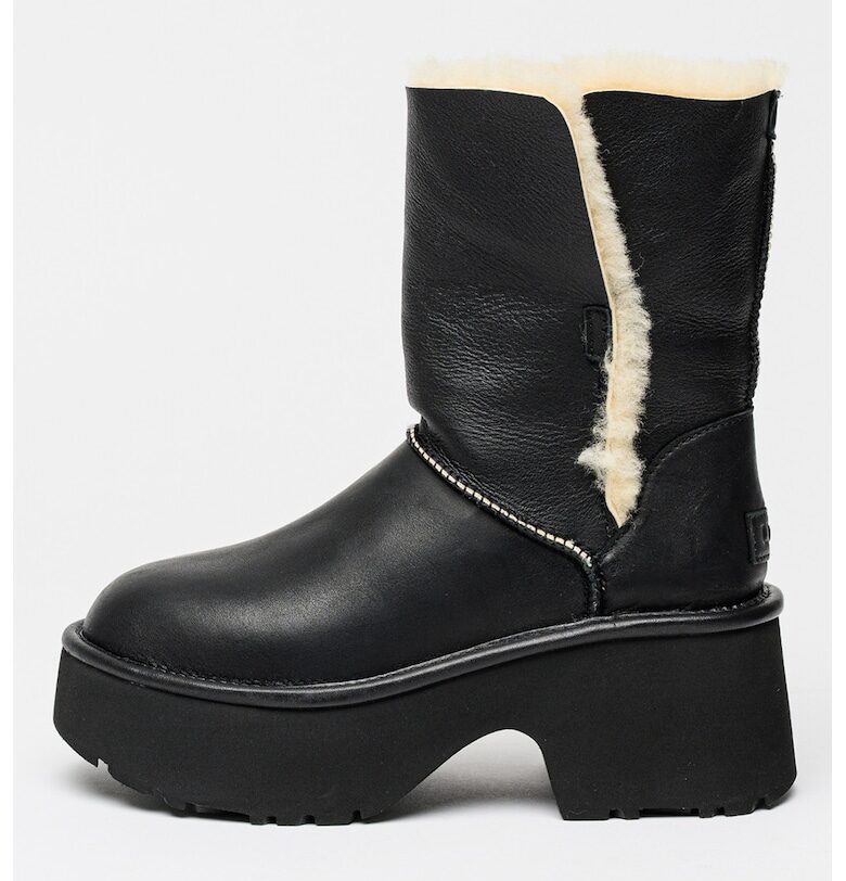 Кожени боти Esmee UGG