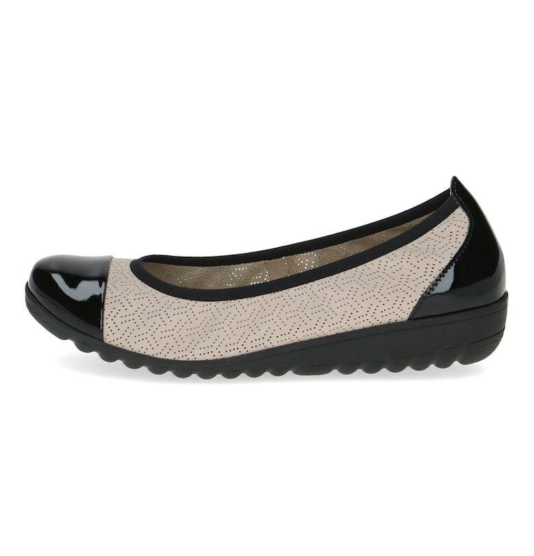 Кожени пантофки с перфорации Caprice