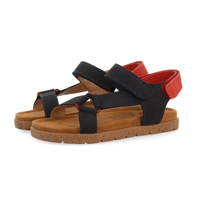 Кожени сандали Depoe с велкро Gioseppo