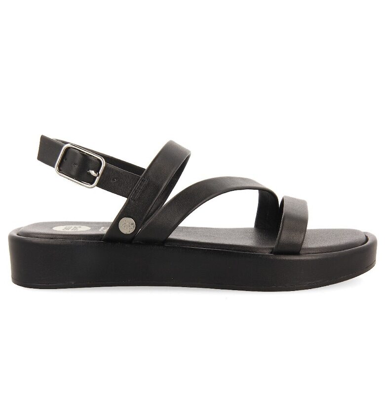 Кожени сандали с токи Gioseppo