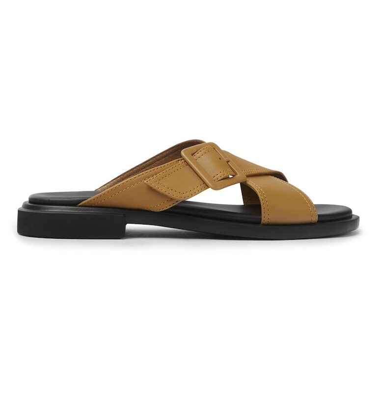 Кожени чехли Edy с тока Camper