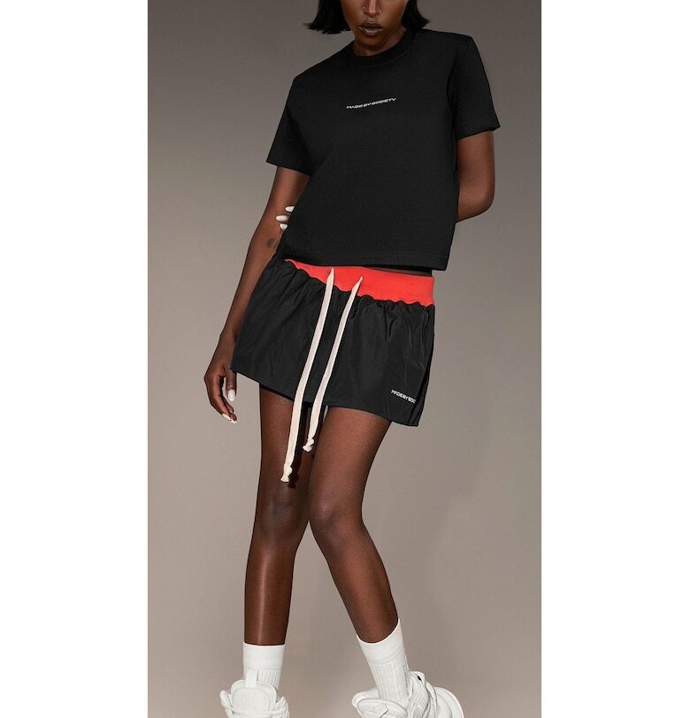 Кроп топ - T26399 - Черен Made By Society