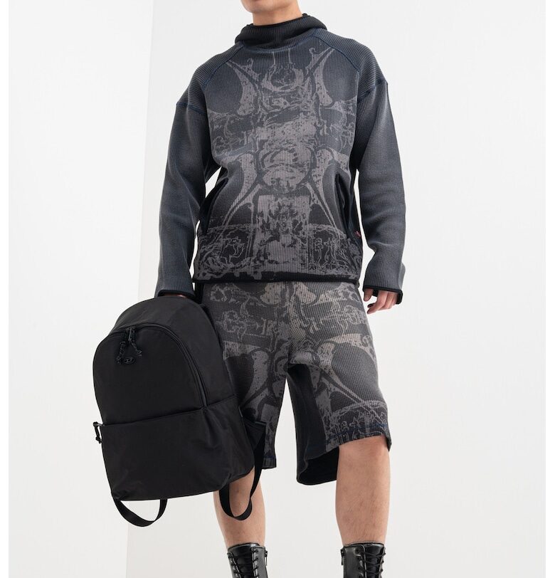 Къс панталон с еластична талия и принт - Антрацитно сиво Diesel