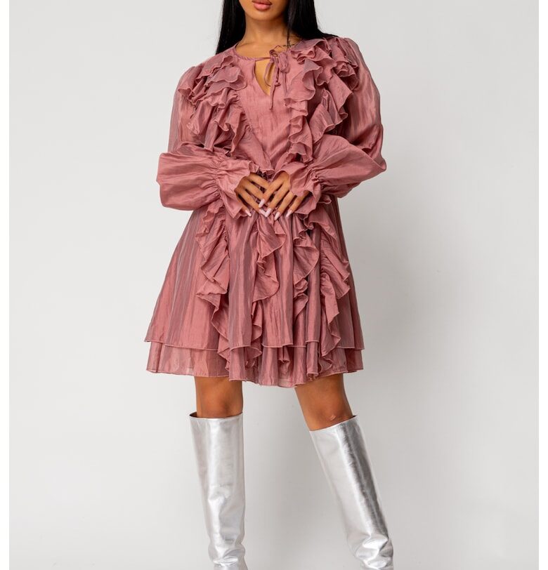 Къса рокля с волани Розов кварц 18027 uFIT