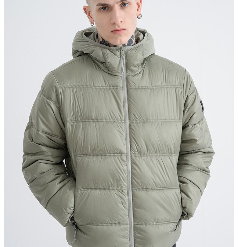Късо капитонирано зимно яке с качулка - Бледозелен Tommy Jeans