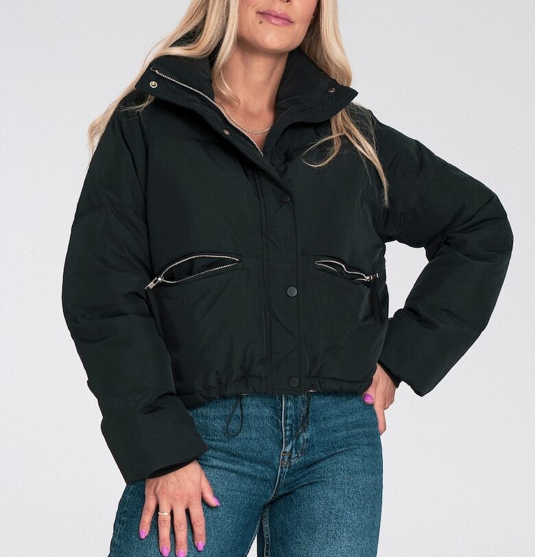 Късо яке  черно - синтетично - с вдигната яка и джобове - за жени Figl