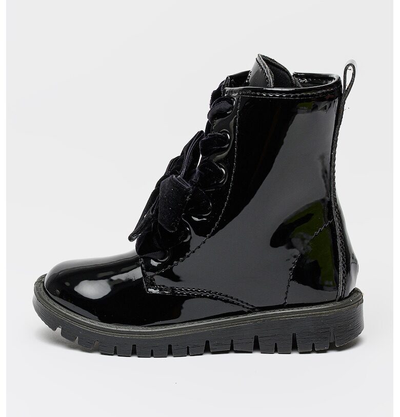 Лачени кожени боти с панделка Primigi