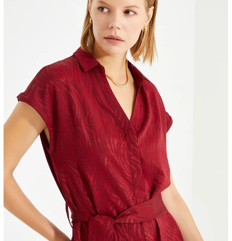 Миди разкроена рокля с десен Just Like You