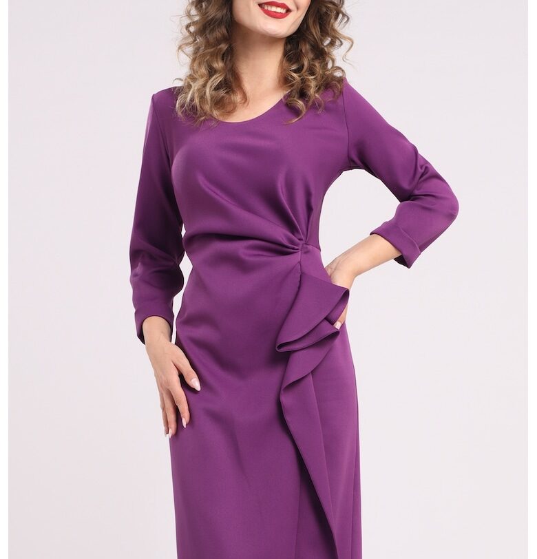 Миди рокля с набирания и дипли CAMISSI