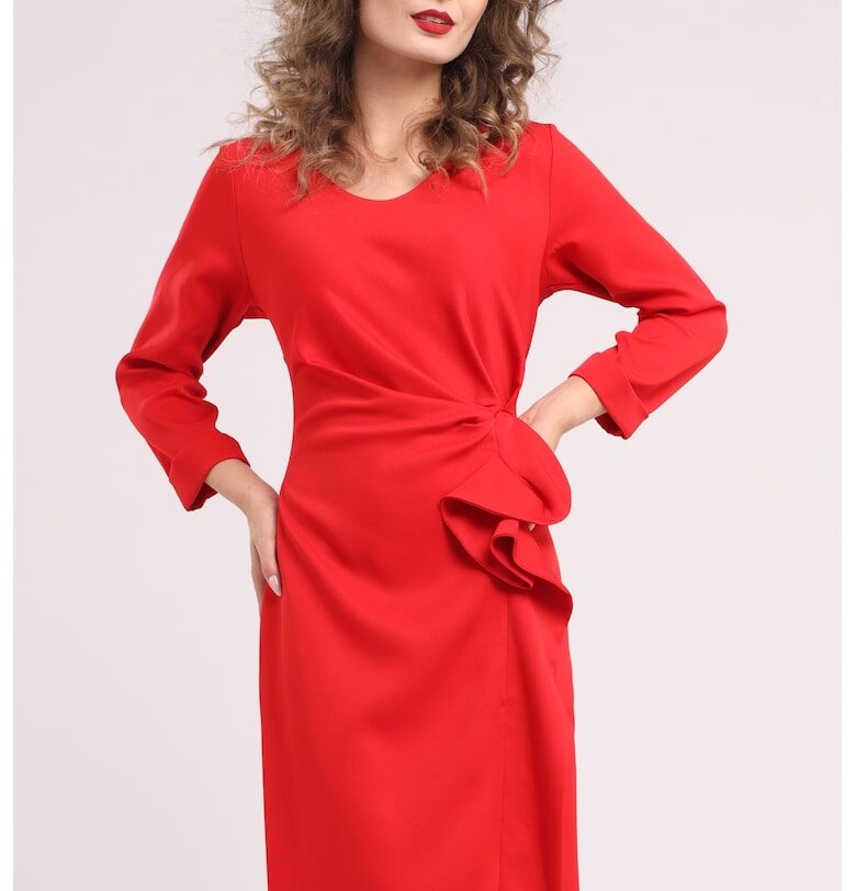 Миди рокля с набирания и дипли CAMISSI