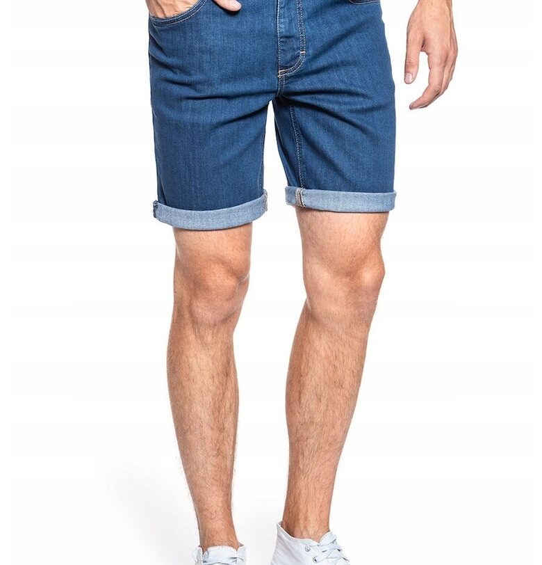 Мъжки дънкови шорти -  Washington Short - Кройка: Slim Fit - Стил: Steased / Fitted - Височина на талията: Medium / Regular - Закопчаване: Cip - 32 EU - Сини Mustang